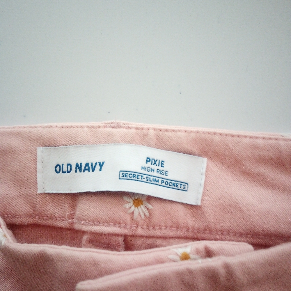 Old Navy Pink Daisy Embroidered Pants - Picture 2 of 5